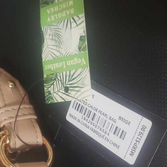 NWT BADGLEY MISCHKA Chloe Quilted Pearl Bag - Picture 3 of 6